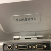 Samsung 17" LCD TFT Монитор, снимка 4 - Монитори - 44688207