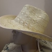 Дамска лятна каубойска шапка Шик, снимка 4 - Шапки - 41398229