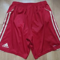 Bayern Munchen / ADIDAS / детски футболни шорти на Байерн Мюнхен за ръст 164см. , снимка 2 - Детски къси панталони - 41925048