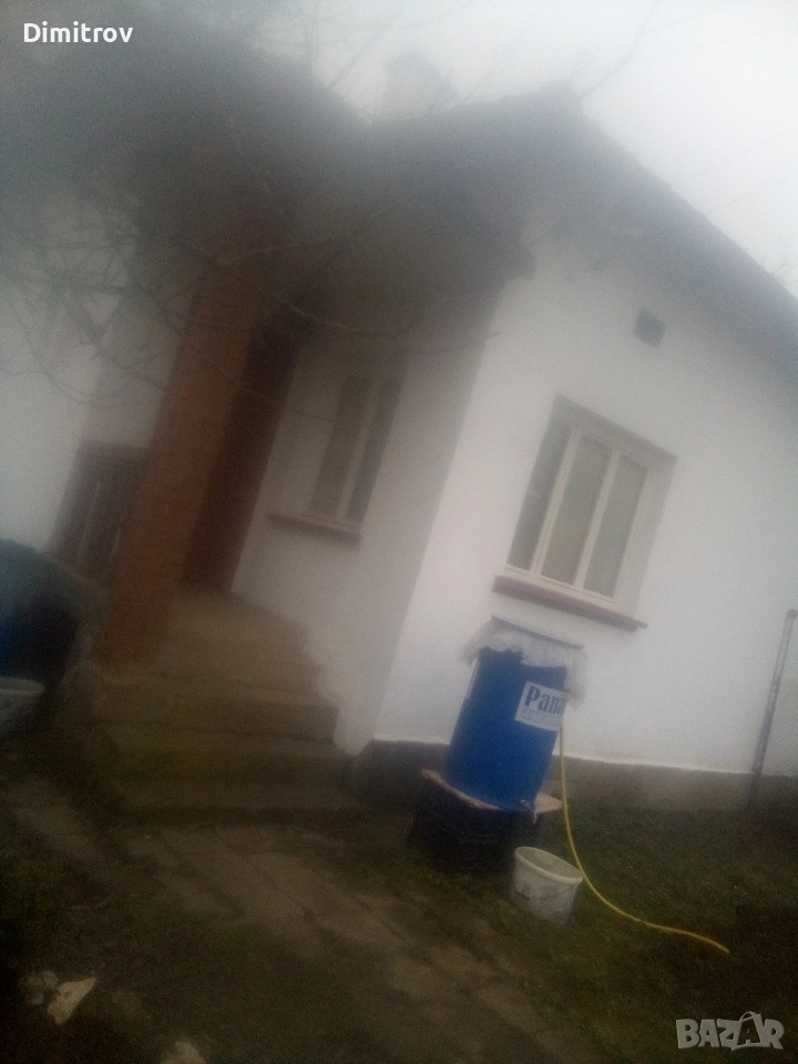 Удобно за работещи и пенсионери на близо ЖП гарата в Телиш Плевеско , снимка 1