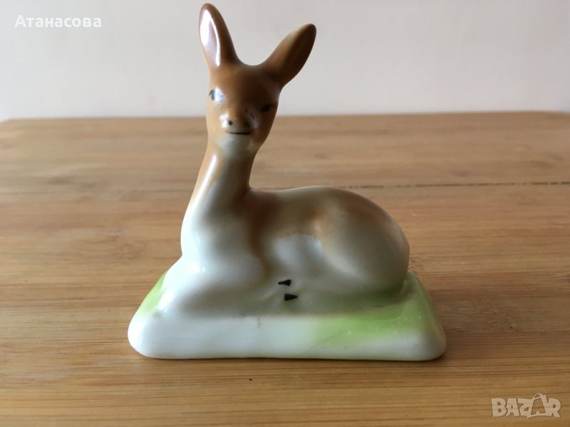 Българска порцеланова фигура Сърничка Сърна Изида 1962 г, снимка 1