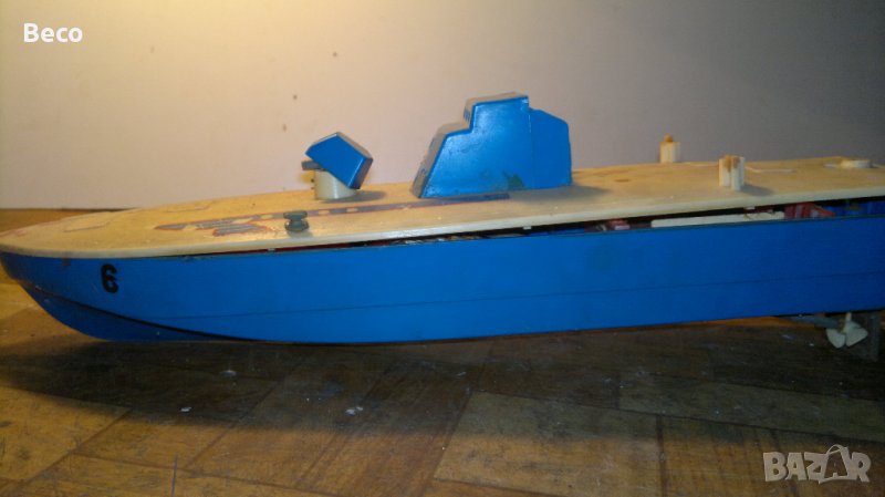 катер, снимка 1