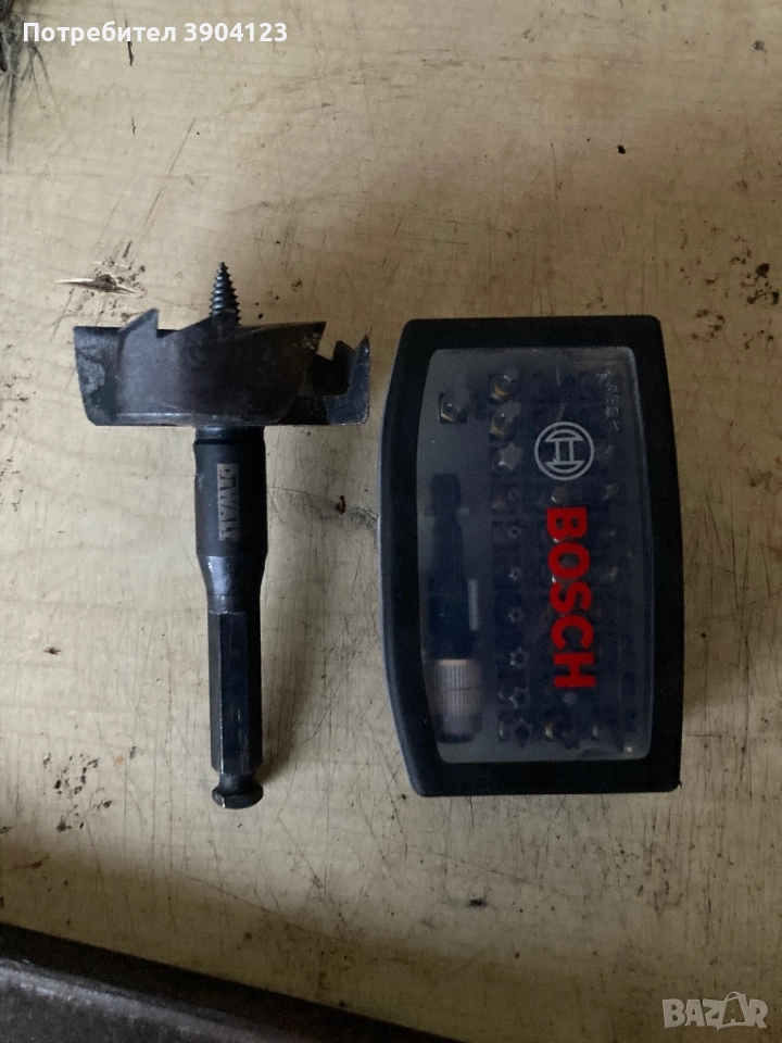 DeWalt фрезер за дърво 68 мм и битове на Bosh , снимка 1