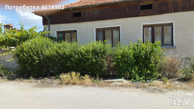 Продавам къща в с. Динката , снимка 1