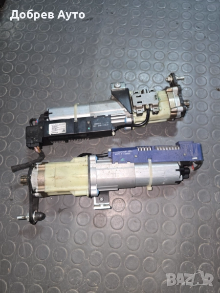 Продаваме моторчета за ел. багажник за Audi A6 4F Avant, снимка 1