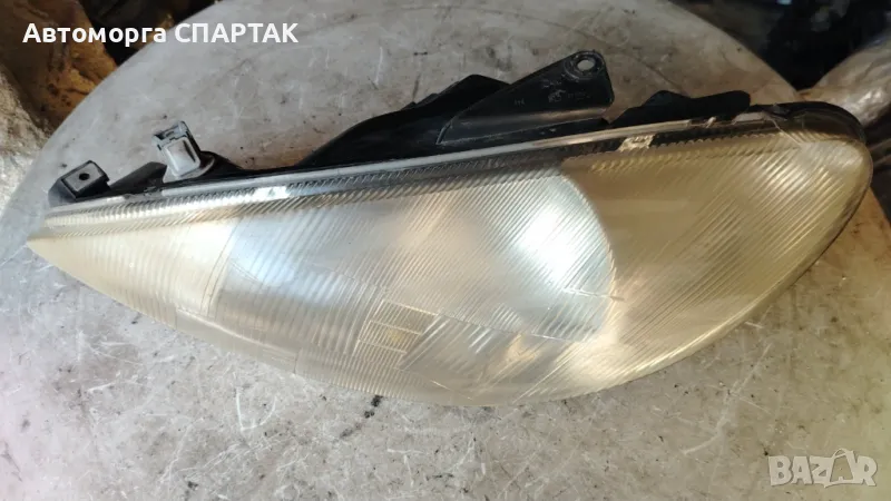 Ляв / десен фар за Peugeot 206, снимка 1