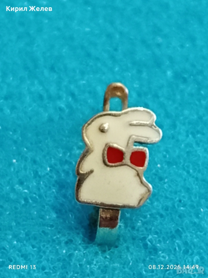 Емайлирана сребърна обеца във формата на ЗАЙЧЕ стил и елегантност 33063, снимка 1