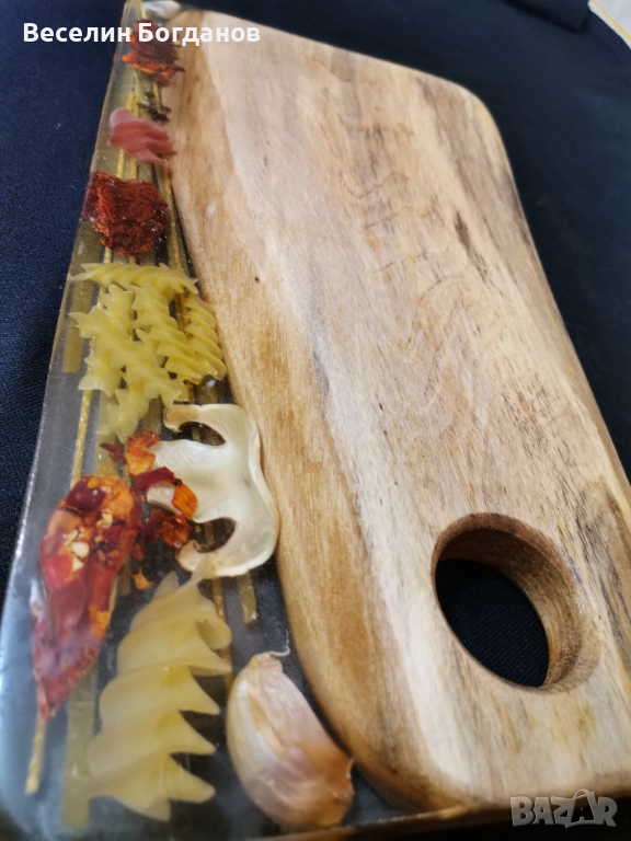 Палто подходящо за рязане и сервиране изработена от епоксидна смола и дърво , снимка 1