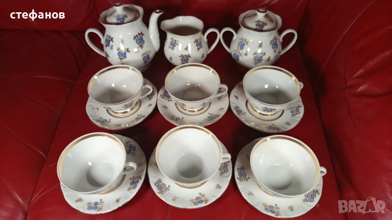 Порцеланов комплект за кафе, две канички, захарничка, снимка 1