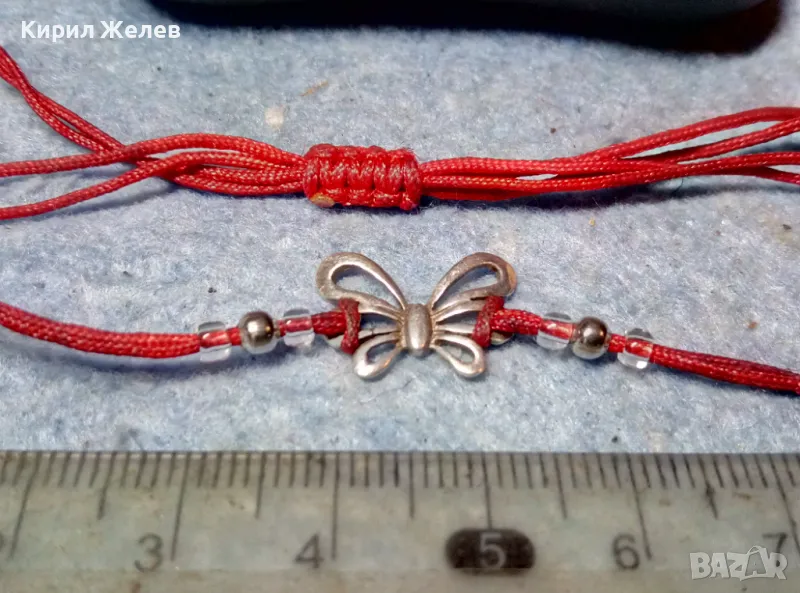 КЛАСИЧЕСКА МОМИЧЕШКА ГРИВНА ЧЕРВЕНО КОНЧЕ със СРЕБРО ВИСОКА ПРОБА и МЪНИСТА СРЕБЪРНА ПЕПЕРУДКА 49735, снимка 1