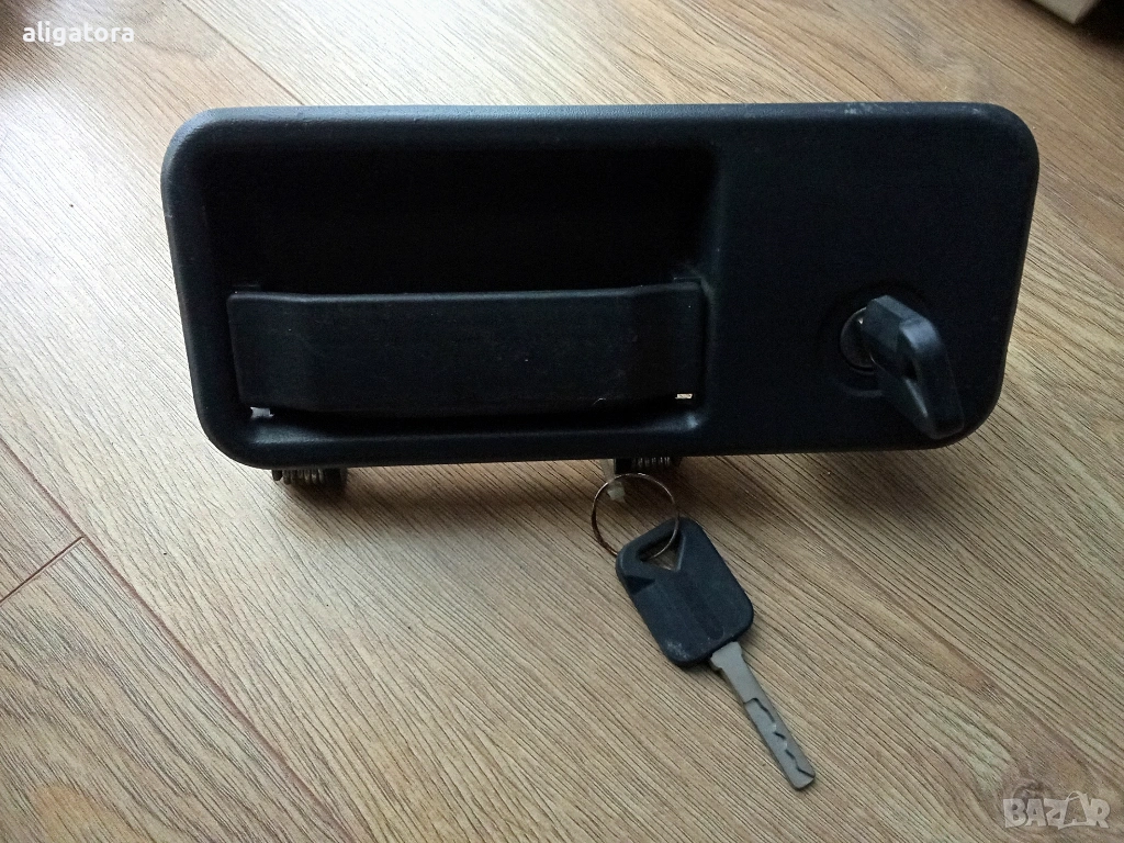 Външна дръжка за лява врата Volvo FH12 FM, снимка 1