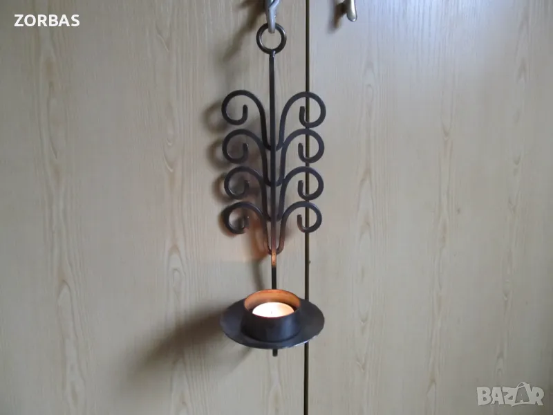 метален свещник - сувенир, снимка 1