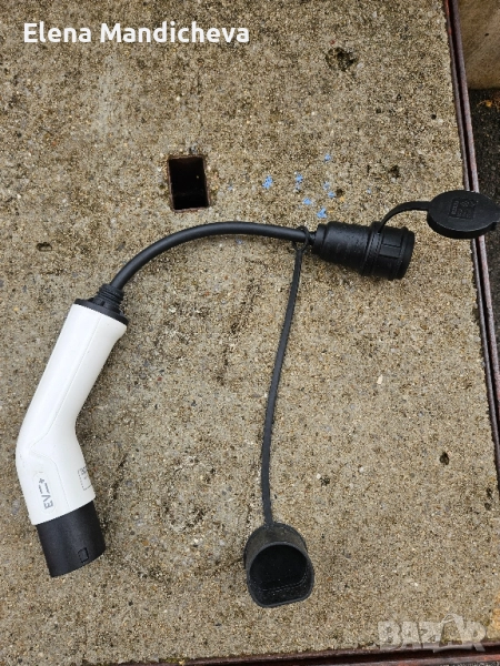 Адаптер за зареждане Тип 2 към Шуко 16 A 3,7 kW | 0,5 м, снимка 1