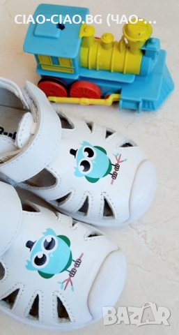 №19-24, Бебешки сандали от Естествена кожа, бели с бухалче BUBBLE KIDS, снимка 2 - Детски сандали и чехли - 41266266