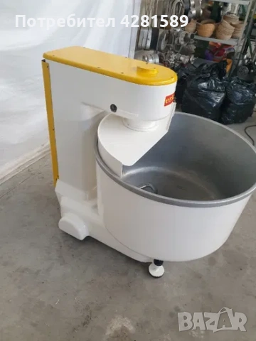 Професионална спирална немска двускоростна тестомесачка Erka, снимка 6 - Други машини и части - 53657862