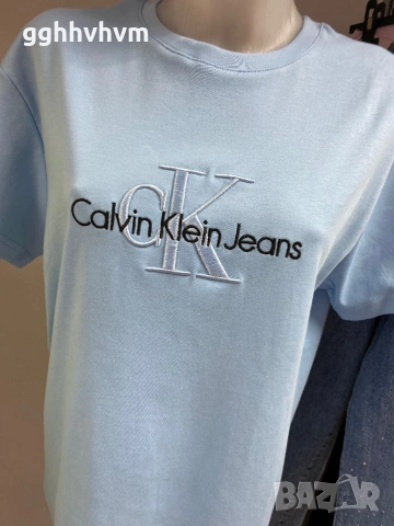 Тениска на CK, снимка 2 - Тениски - 53604808