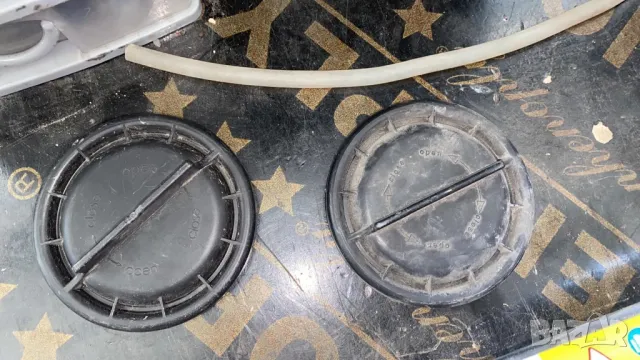 капачки за фар опел волксваген , снимка 1