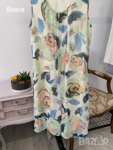 Красива рокля в размер XS/S