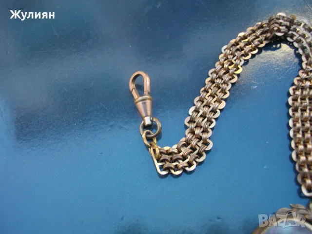 СТАР ПОЗЛАТЕН КЮСТЕК С ВИСУЛКА КУТИЙКА ЗА СНИМКИ , снимка 5 - Антикварни и старинни предмети - 47895060