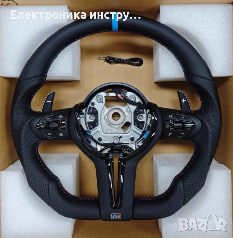 ME11 BMW M Sport кожен мултифункционален волан – перфориран, синя маркировка, M емблема и пера – F-с