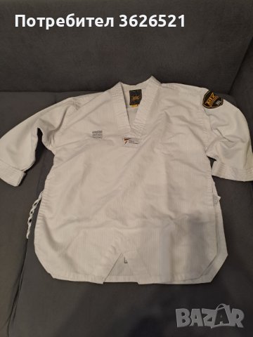 Екип за таекуондо, размер 130, снимка 2 - Спортна екипировка - 41887954