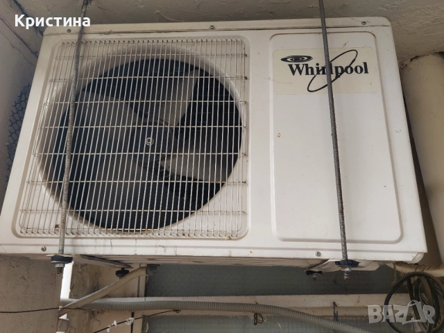 Климатик Whirlpool , снимка 2 - Климатици - 52469658