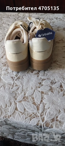 Маратонки Страдивариус , снимка 5 - Маратонки - 53275072