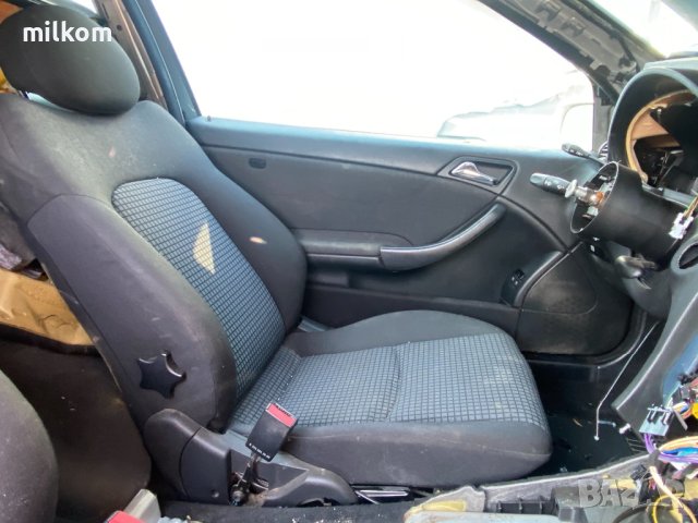 Седалки за ц класа w203 купе, снимка 1 - Части - 42052913