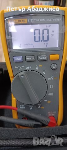 Професионален мултицет с калъф FLUKE 117TRUE RMS MULTIMETER., снимка 1