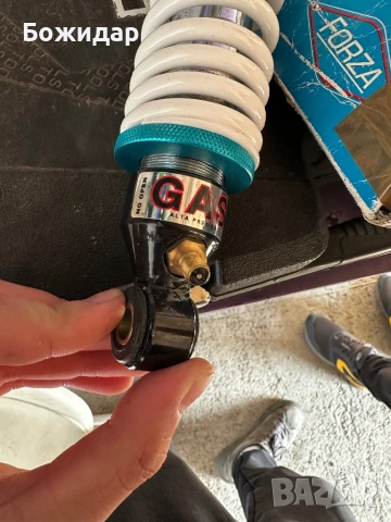 Газов амортисьор , снимка 4 - Части - 53663121