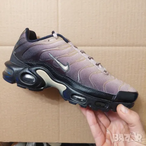 Nike Air Max Plus TN SE номер 39 оригинални маратонки , снимка 7 - Маратонки - 49800702