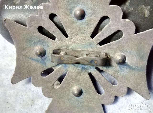 ИНТЕРЕСНА РИЦАРСКА МЕСИНГОВА АРТ АПЛИКАЦИЯ във ФОРМАТА на МАЛТИЙСКИ КРЪСТ 48762, снимка 4 - Други - 48842349