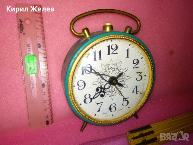 JANTAR MADE in USSR Стар РУСКИ БУДИЛНИК МЕХАНИЧЕН НАСТОЛЕН ЧАСОВНИК ЯНТАР СССР 43687, снимка 8 - Антикварни и старинни предмети - 44466351