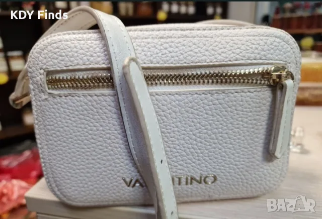 Valentino малка бяла чанта , снимка 12 - Чанти - 56117068
