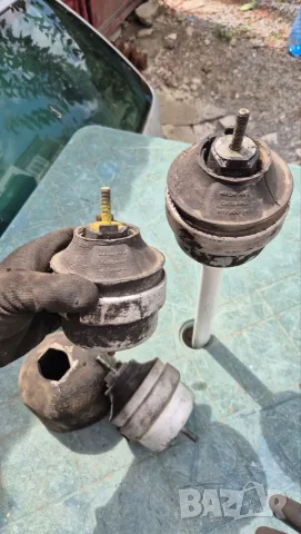 тампони AVON авон Пасат 1.9 131 VW PASAT PASSAT B5.5 Tamponi motor