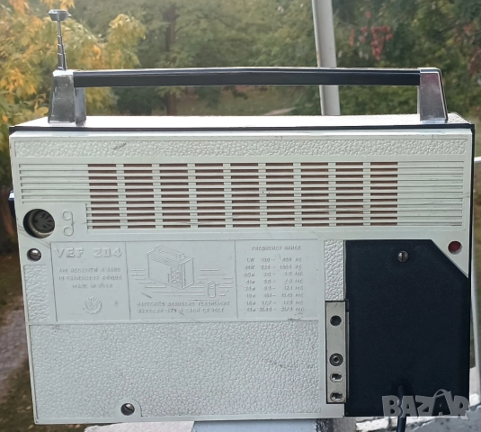 72 🎶 VEF-204 – Ретро радио със съвременно звучене 🎶, снимка 3 - Антикварни и старинни предмети - 52037992