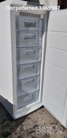 Фризер със шест чекмеджета AEG A+, снимка 4 - Фризери - 53478817