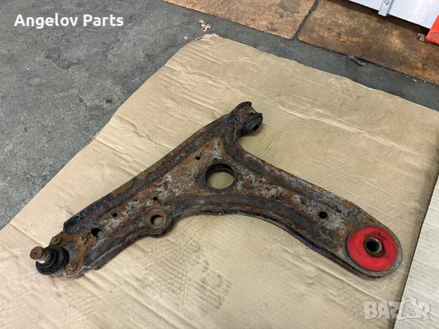 Преден ляв носач за VW Golf 3 4x100