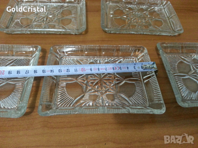 Стъклени чинии чинийки подноси , снимка 6 - Антикварни и старинни предмети - 36332304