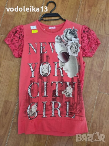 нова тениска с дантелен гръб