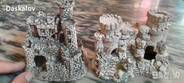 Продавам два замъка  за аквариум, снимка 2 - Оборудване за аквариуми - 41357188