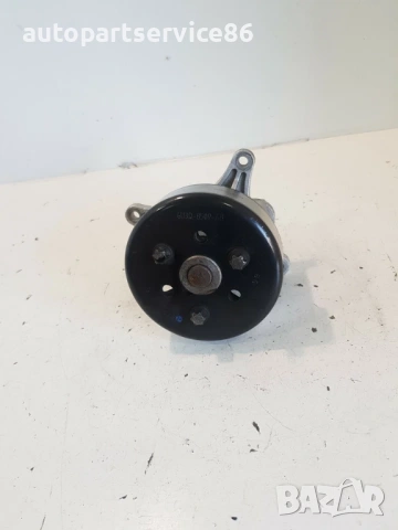 Водна помпа за Peugeot 607 2.7 HDI (2007) 4U3Q8509AB