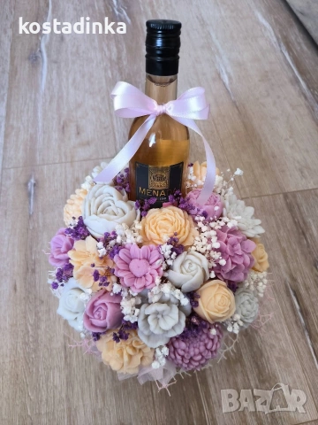 Сапунен букет "Бутилка", снимка 2 - Подаръци за жени - 53446859