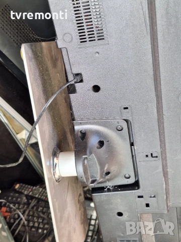 оригинална стойка  крачета телевизор EDENWOOD модел ED4901UHD, снимка 5 - Стойки, 3D очила, аксесоари - 51730828