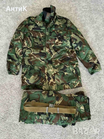 НОВА Зимна Военна Униформа Камуфлаж Маскировъчна, снимка 2 - Екипировка - 51384437