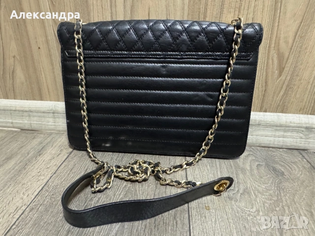 Отлична Carlo Colucci!!!, снимка 3 - Чанти - 53791538