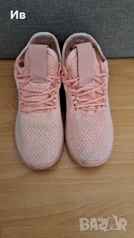 Дамски маратонки , снимка 2 - Маратонки - 47635464