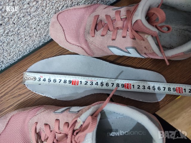 Спортни маратонки New balance 373, снимка 5 - Маратонки - 41125886