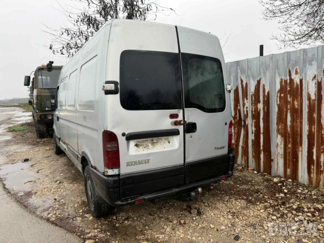 renault master 2.5 dci на части рено мастер 2.5 дци теглич, снимка 4 - Бусове и автобуси - 52356305
