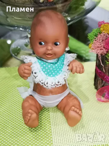 Famosa Ретро малка кукла 